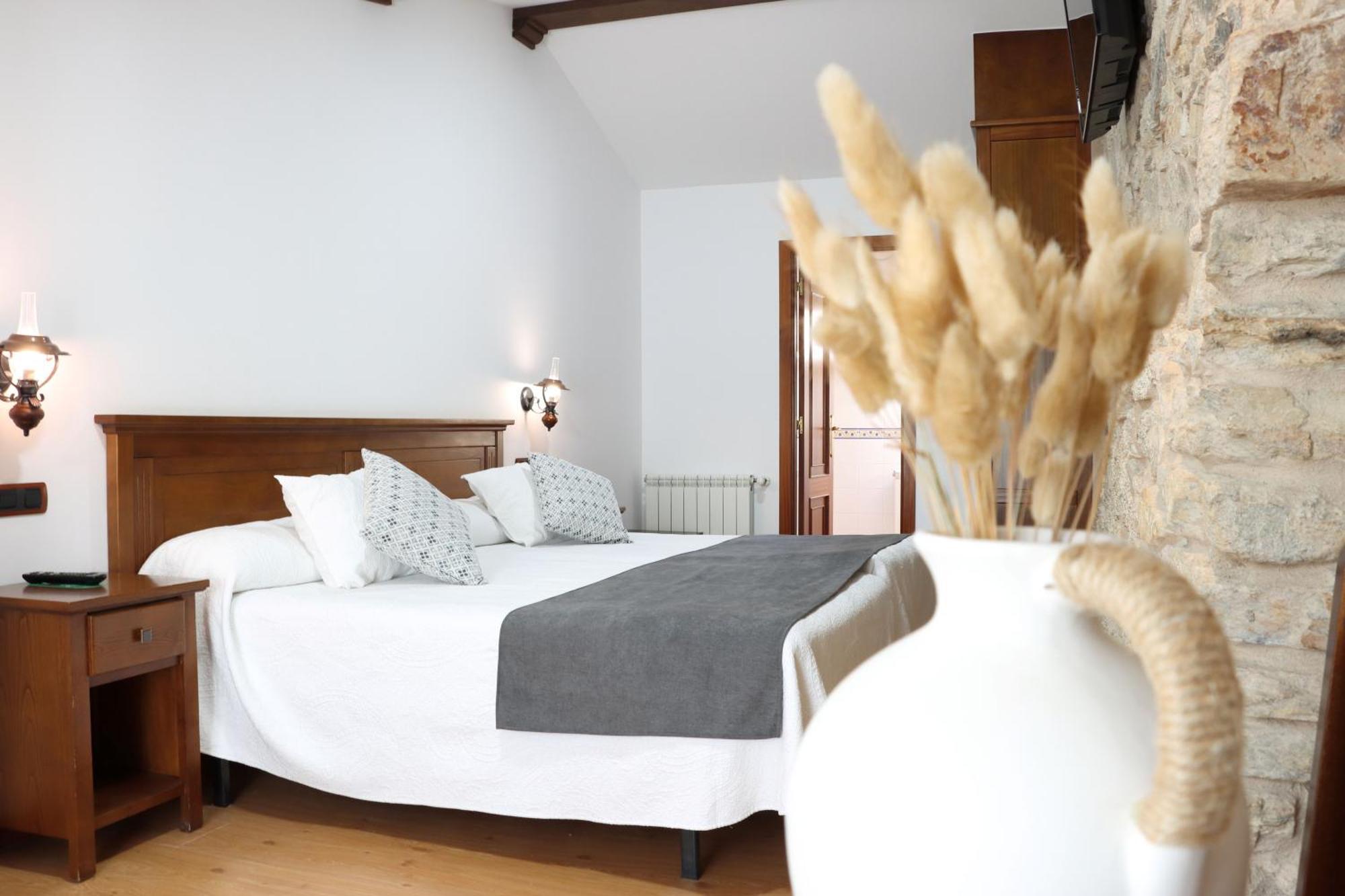 Hotel Pazos Alba Santiago de Compostela Bagian luar foto